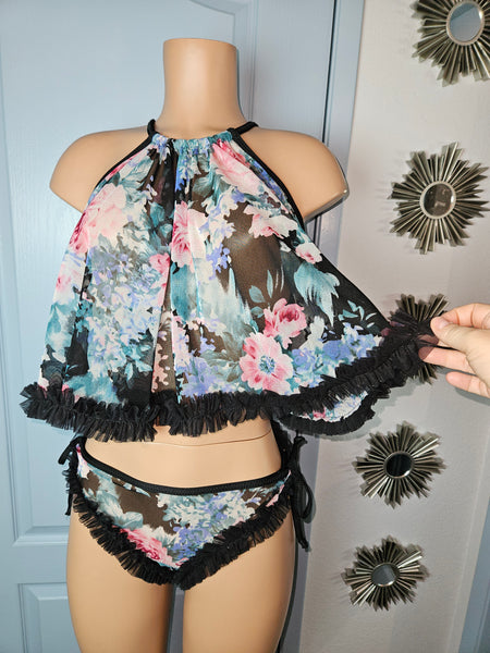 Darling 1960s Style BabyDoll Set- FLORAL