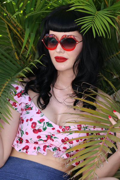 Sealed with a Kiss Sunnies